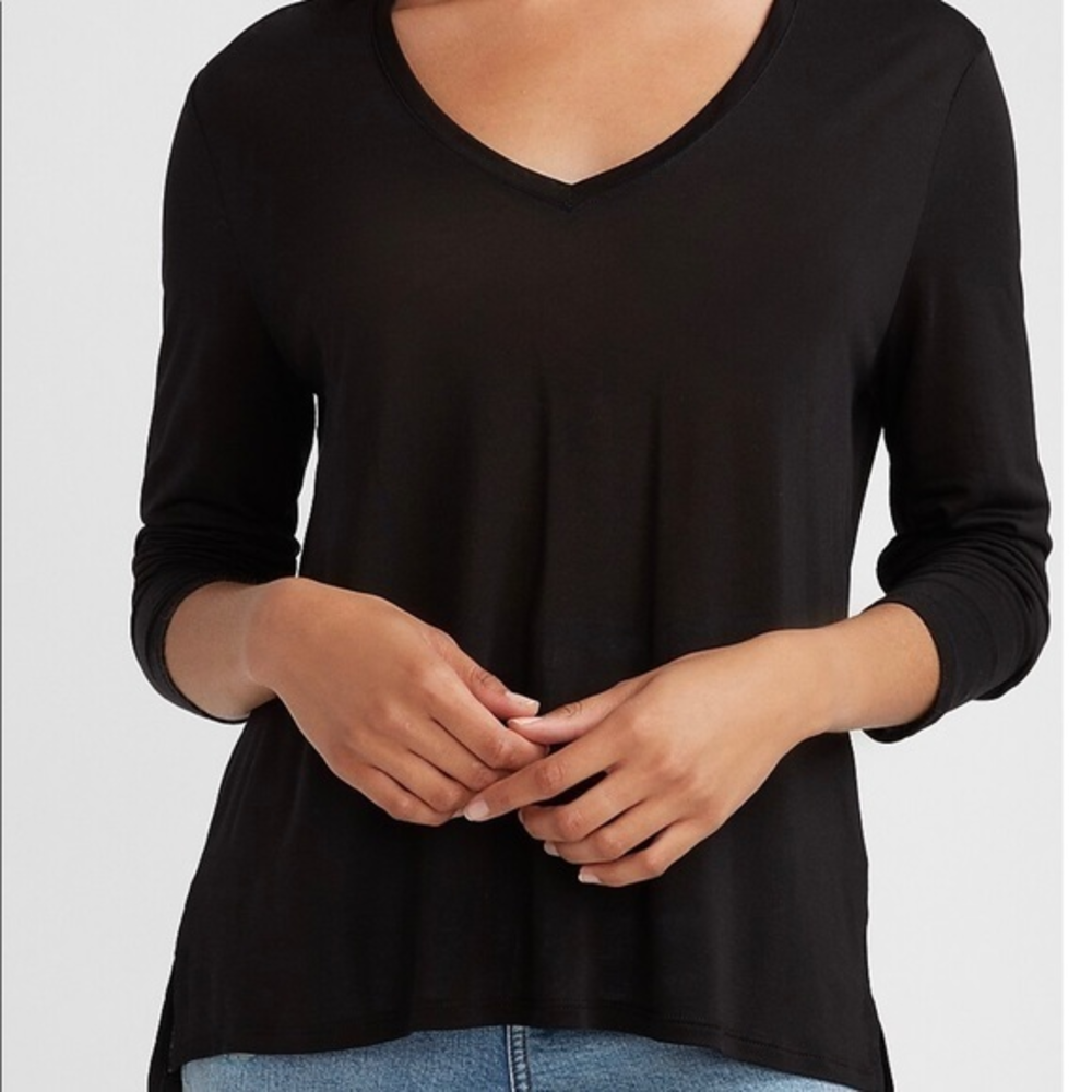 EXPRESS Black Long Sleeve V Neck Lyocell Sheer Top Womens Size M